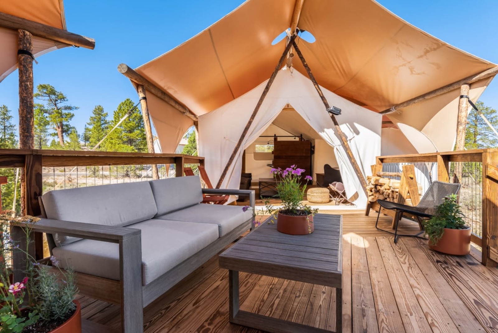 Safari-style glamping tents at Under Canvas Bryce Canyon at night